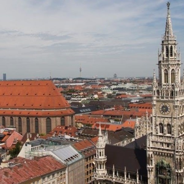 3 Hour Walking Tour – Munich’s Highlights Image 1 City of Munich